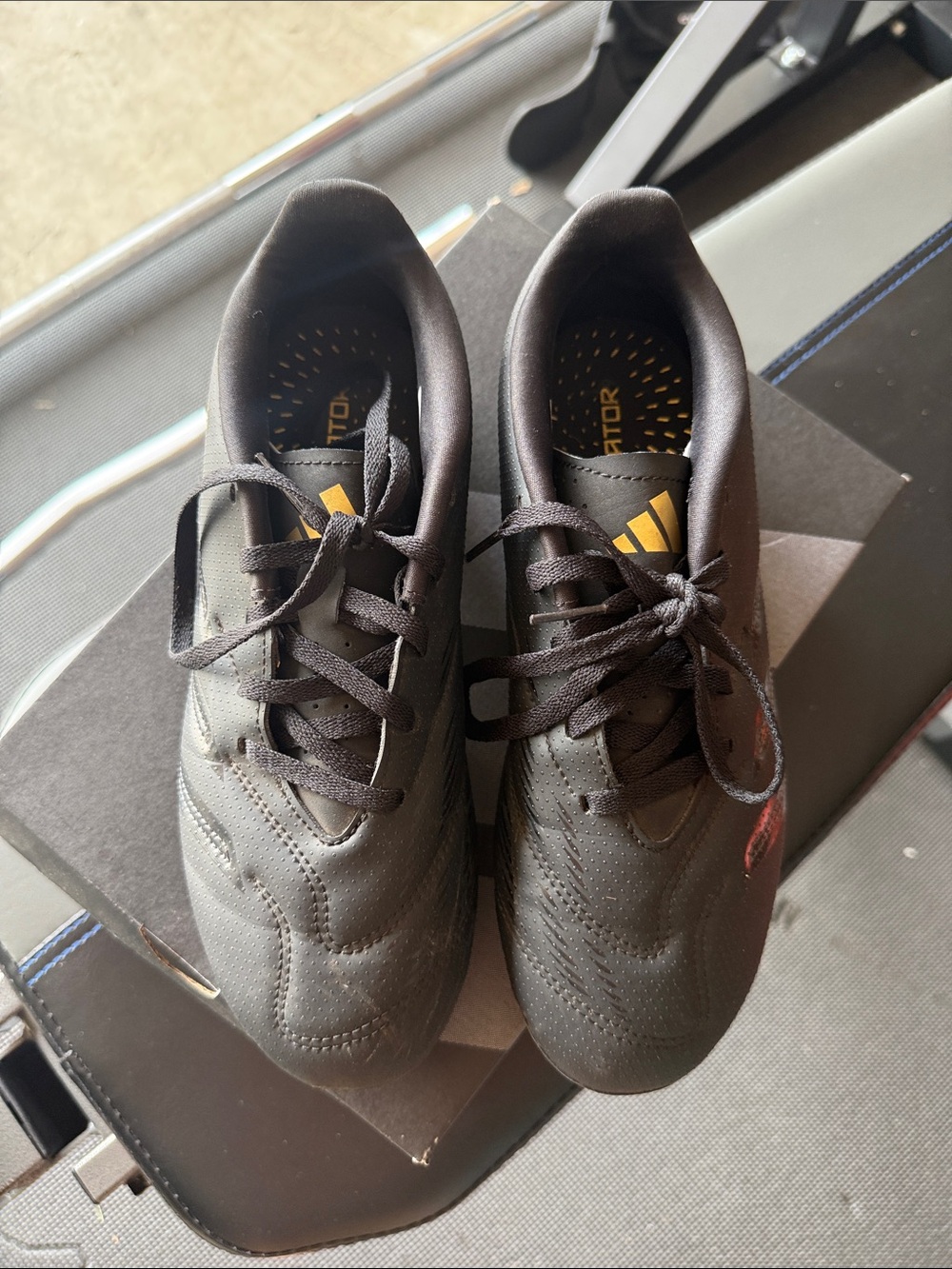 adidas Black Athletic Trainer Shoes with Yellow Accents unisex brand new